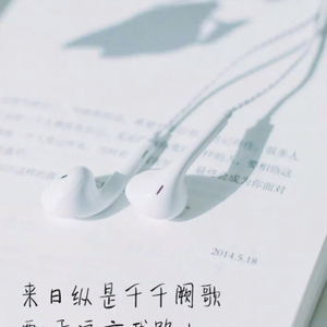 双腿岔开不许穿着内裤打屁屁视频
