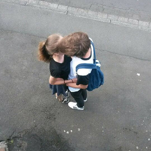 双腿岔开不许穿着内裤打屁屁视频
